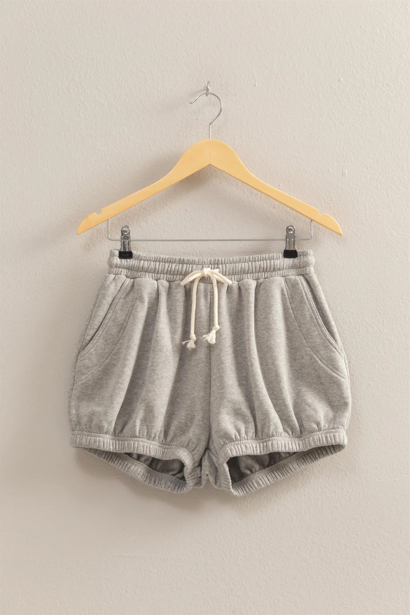 DZ25A702-Drawstring Waist Bubbled Hem Shorts